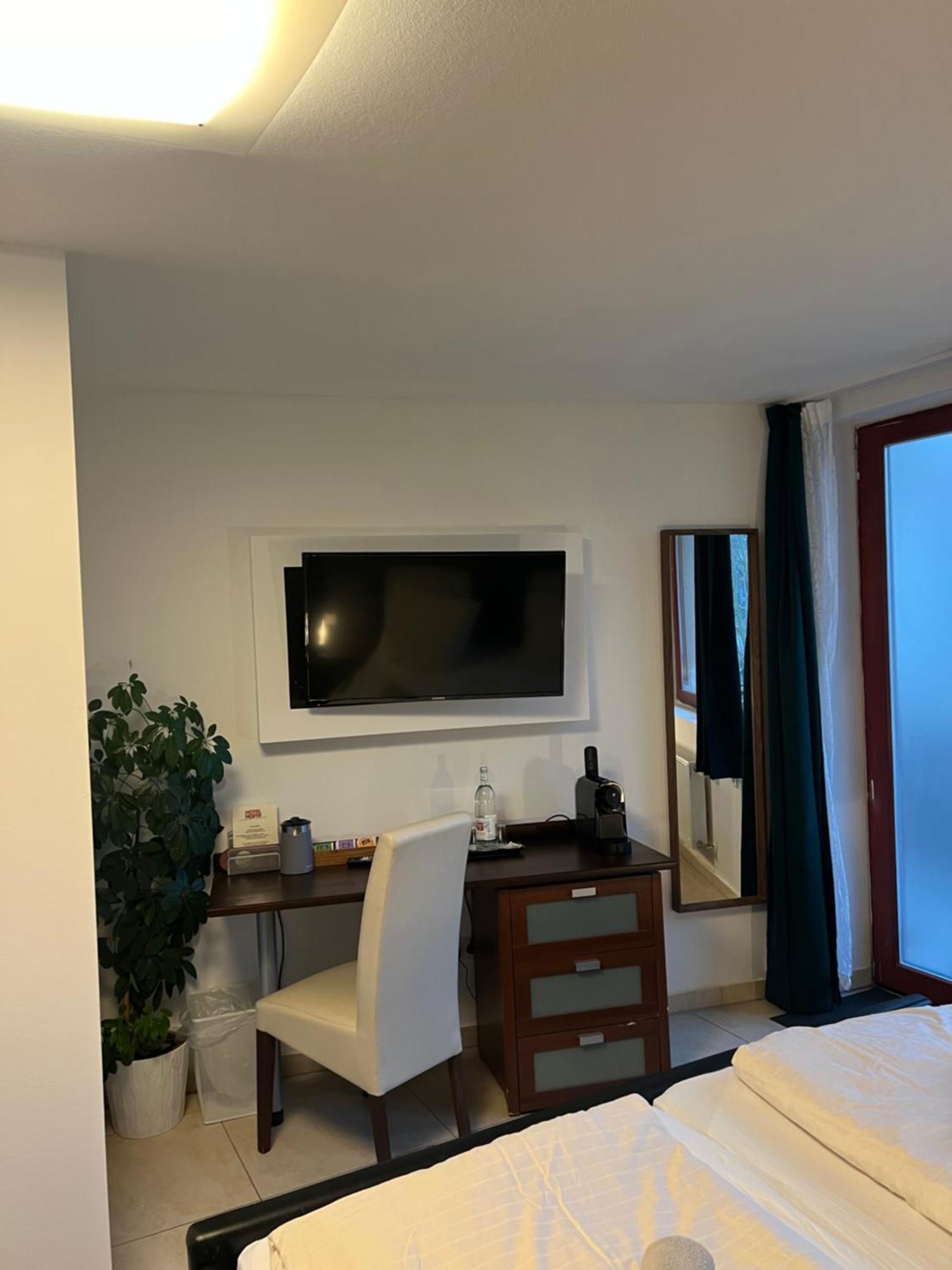 Hotel Hof 19 - Nuernberg Nord Heroldsberg Екстериор снимка
